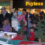 Marquette-Township-Business-Association-2013-Christmas-Tree-Lighting-Ceremony-Grinch-Great-Lakes-Radio-Santa-0282.jpg