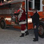 Marquette-Township-Business-Association-2013-Christmas-Tree-Lighting-Ceremony-Grinch-Great-Lakes-Radio-Santa-0361.jpg