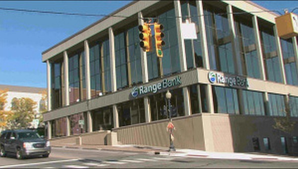 range bank headquarters corner of front and washington streets in marquette michigan